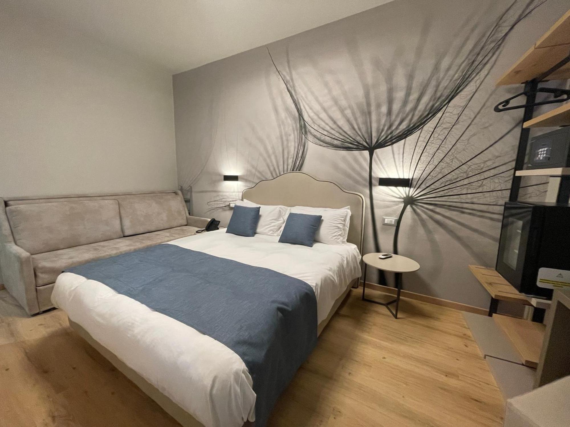 Hotel Central Giacomini Salò Zewnętrze zdjęcie