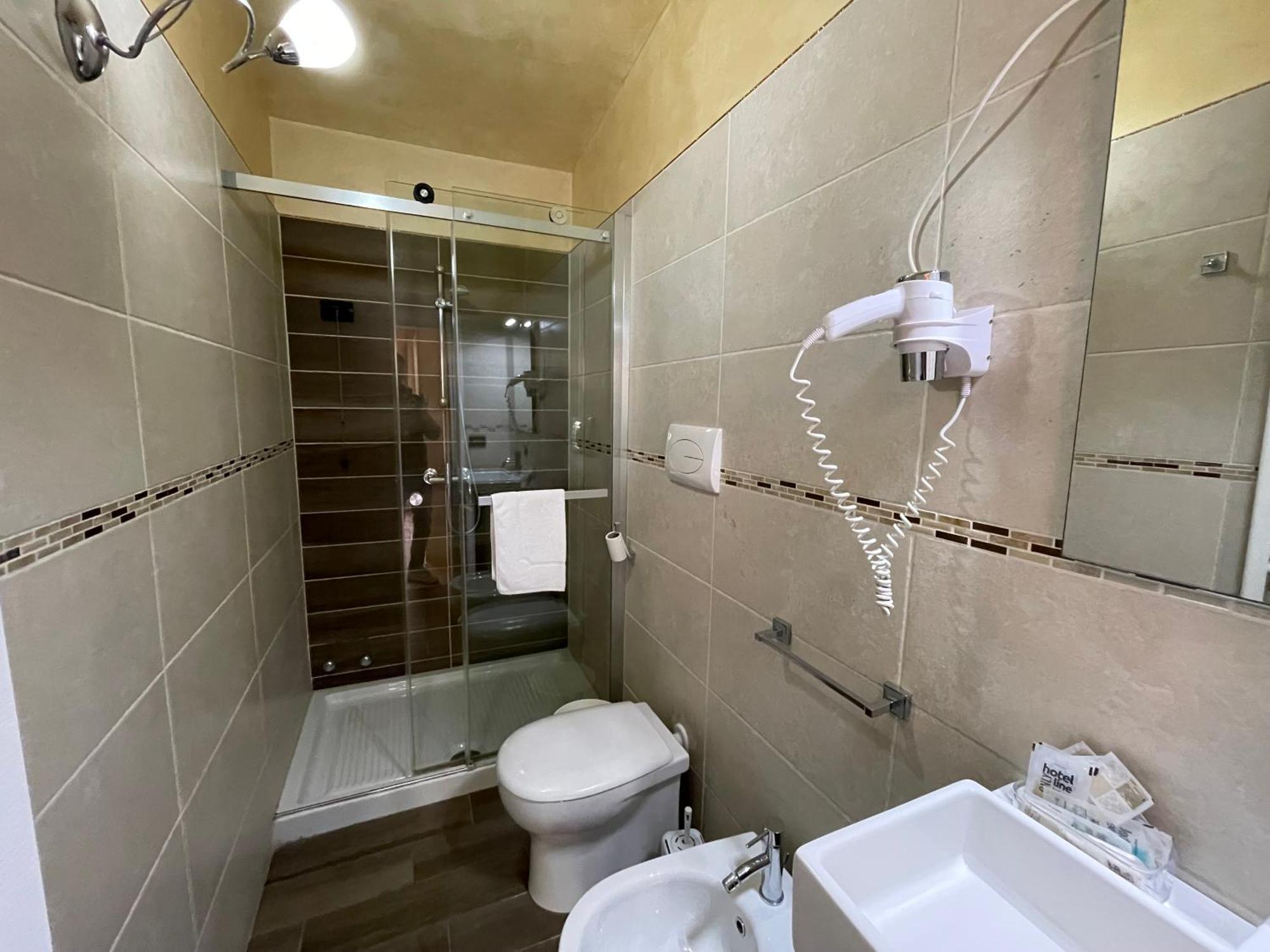 Hotel Central Giacomini Salò Zewnętrze zdjęcie