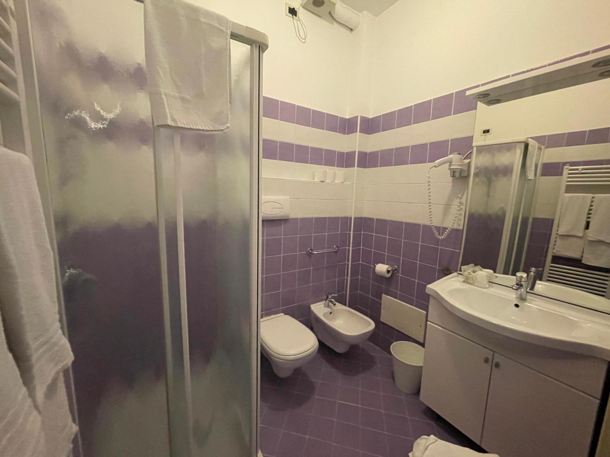 Hotel Central Giacomini Salò Zewnętrze zdjęcie