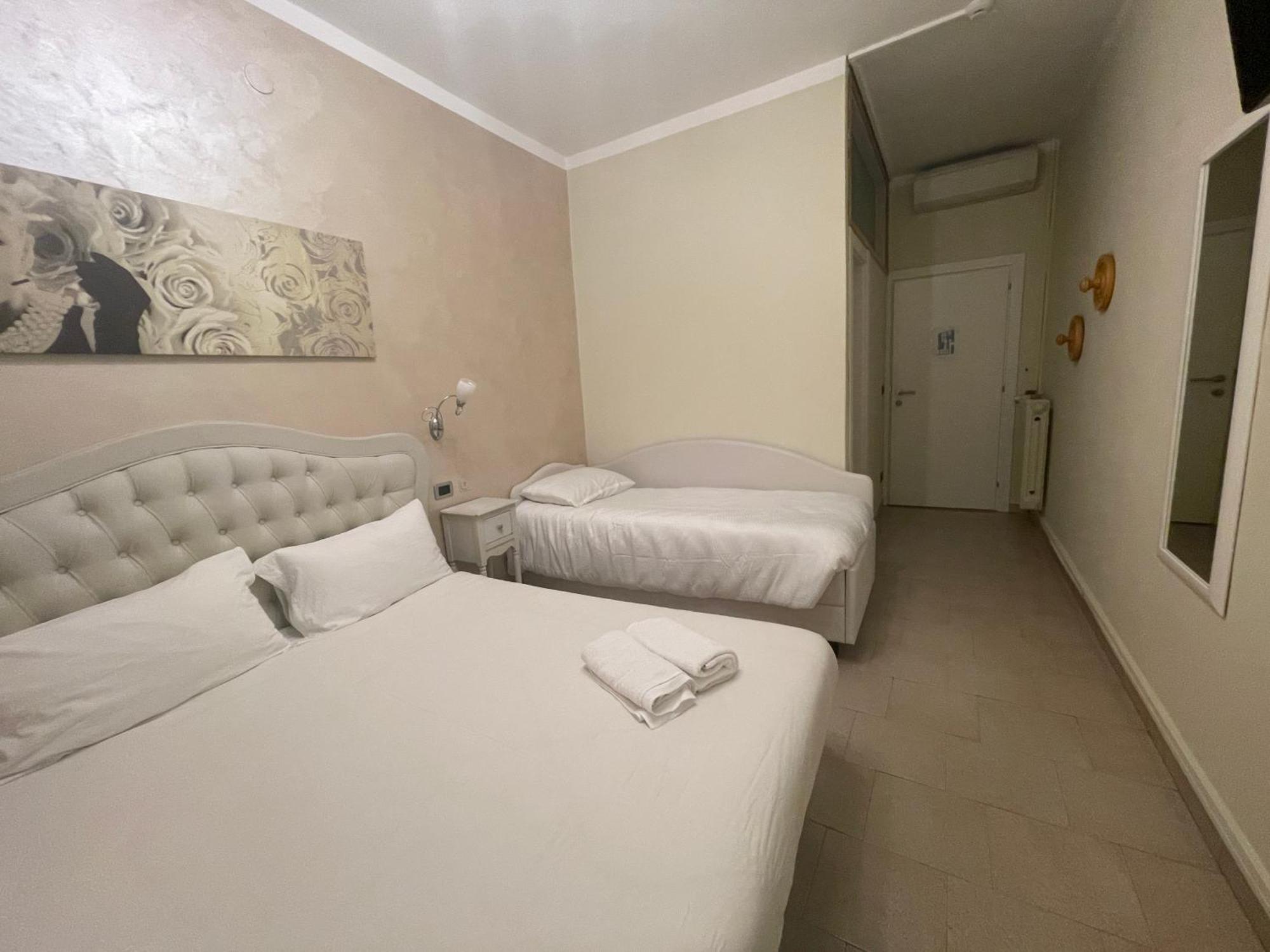 Hotel Central Giacomini Salò Zewnętrze zdjęcie