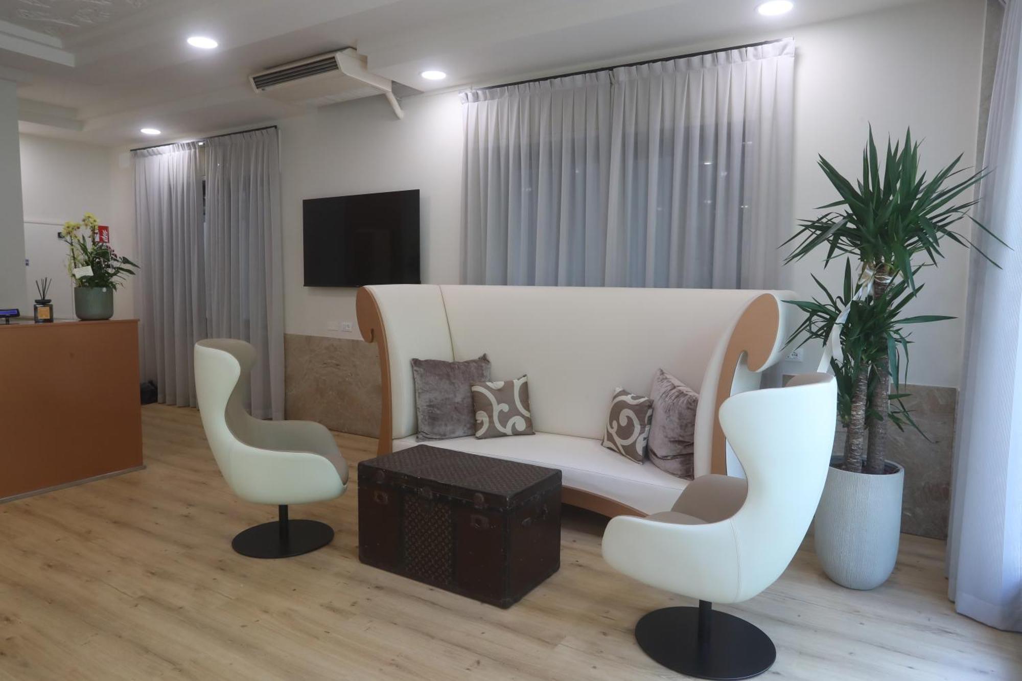 Hotel Central Giacomini Salò Zewnętrze zdjęcie