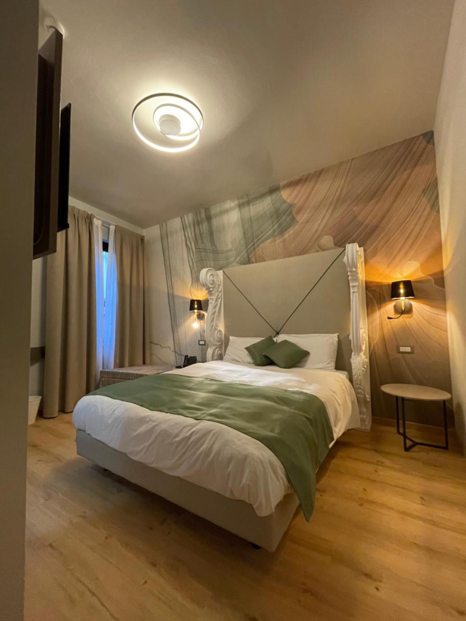 Hotel Central Giacomini Salò Zewnętrze zdjęcie